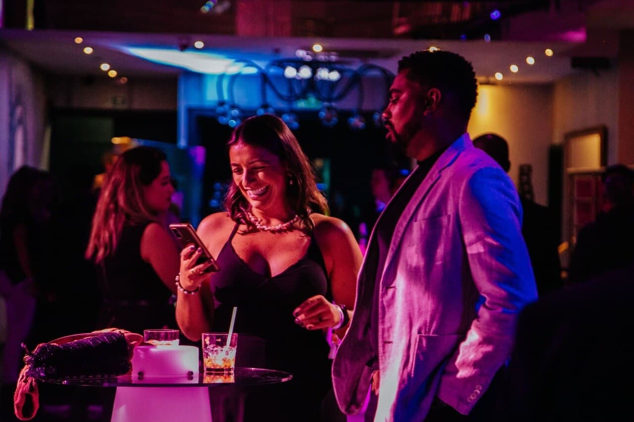 Ambiente social The History 2